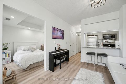 Photo 22 at 1308 - 8 Scollard Street, Annex, Toronto