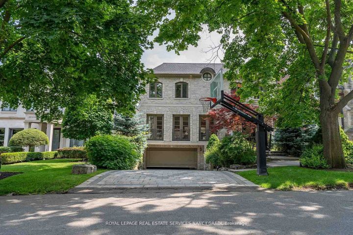 Photo 1 at 135 Buckingham Avenue, York Mills, Toronto