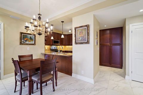 Photo 4 at 407 - 9235 Jane Street, Maple, Vaughan