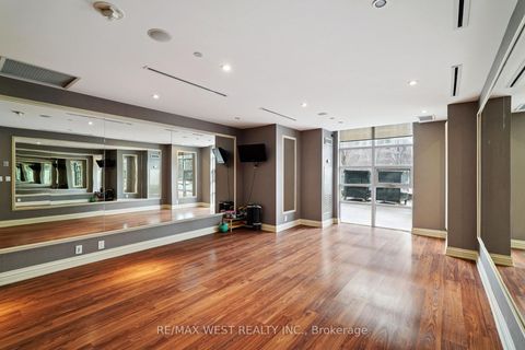 Photo 16 at 407 - 9235 Jane Street, Maple, Vaughan