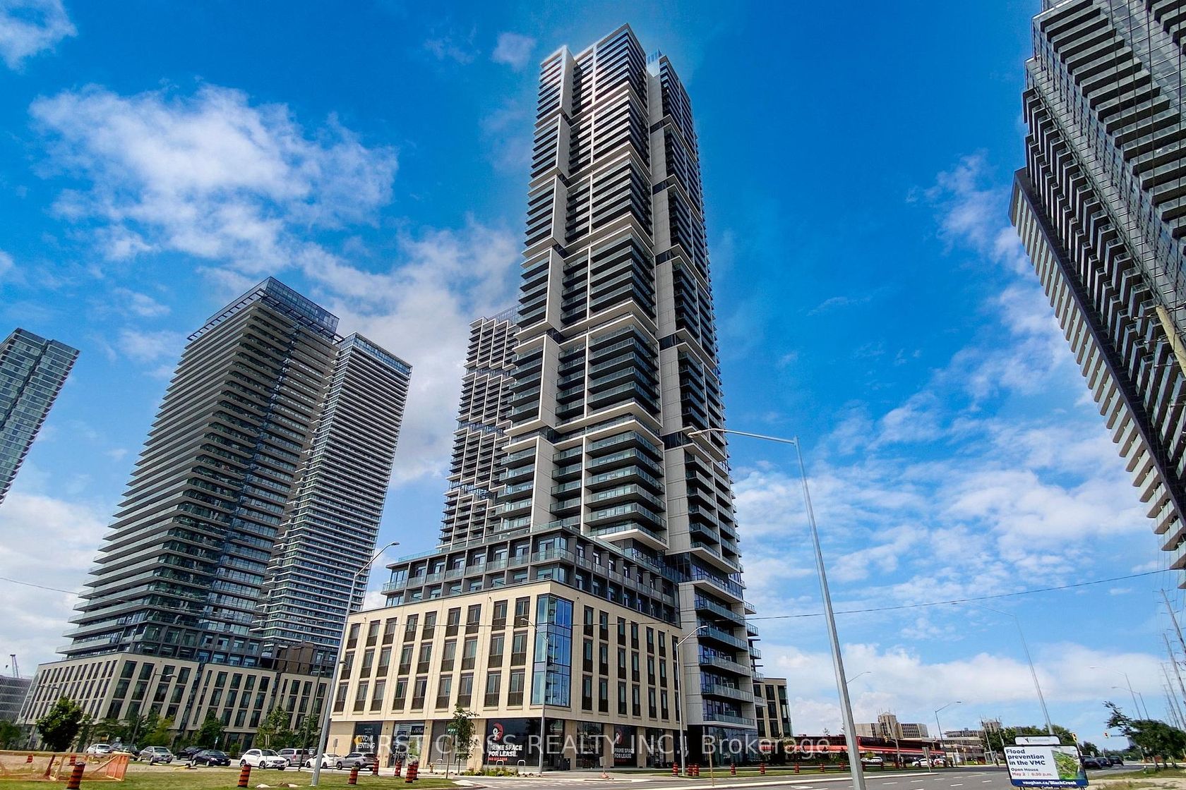 1902 - 7890 Jane Street, Concord, Vaughan 