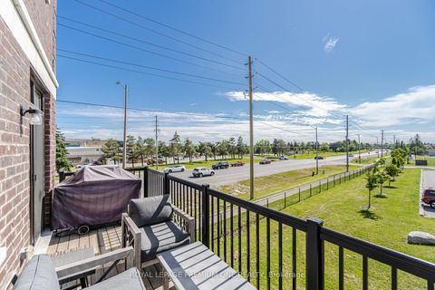 Photo 46 at 2 Seacoasts Circle, Maple, Vaughan