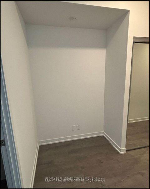 Photo 15 at 2001 - 39 Mary St Street, City Centre, Barrie