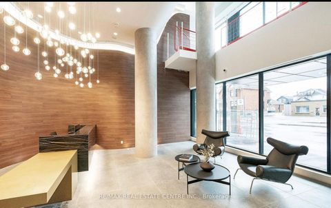 Photo 20 at 2001 - 39 Mary St Street, City Centre, Barrie