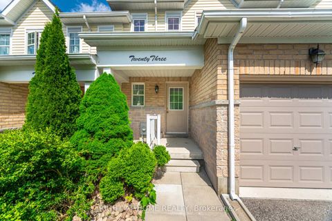 Photo 4 at 23 Peartree Court, Allandale Heights, Barrie