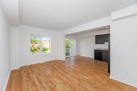 Photo 10 at 23 Peartree Court, Allandale Heights, Barrie