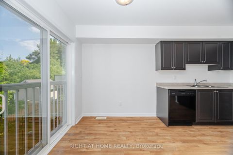 Photo 16 at 23 Peartree Court, Allandale Heights, Barrie