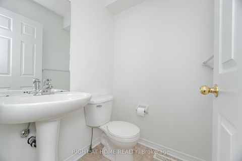Photo 18 at 23 Peartree Court, Allandale Heights, Barrie