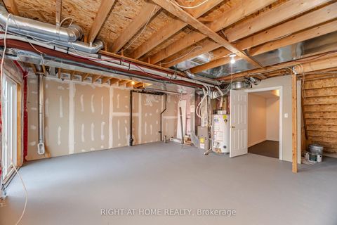 Photo 31 at 23 Peartree Court, Allandale Heights, Barrie