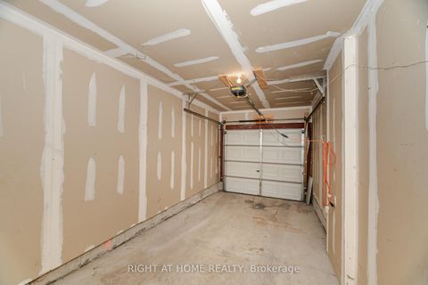 Photo 37 at 23 Peartree Court, Allandale Heights, Barrie