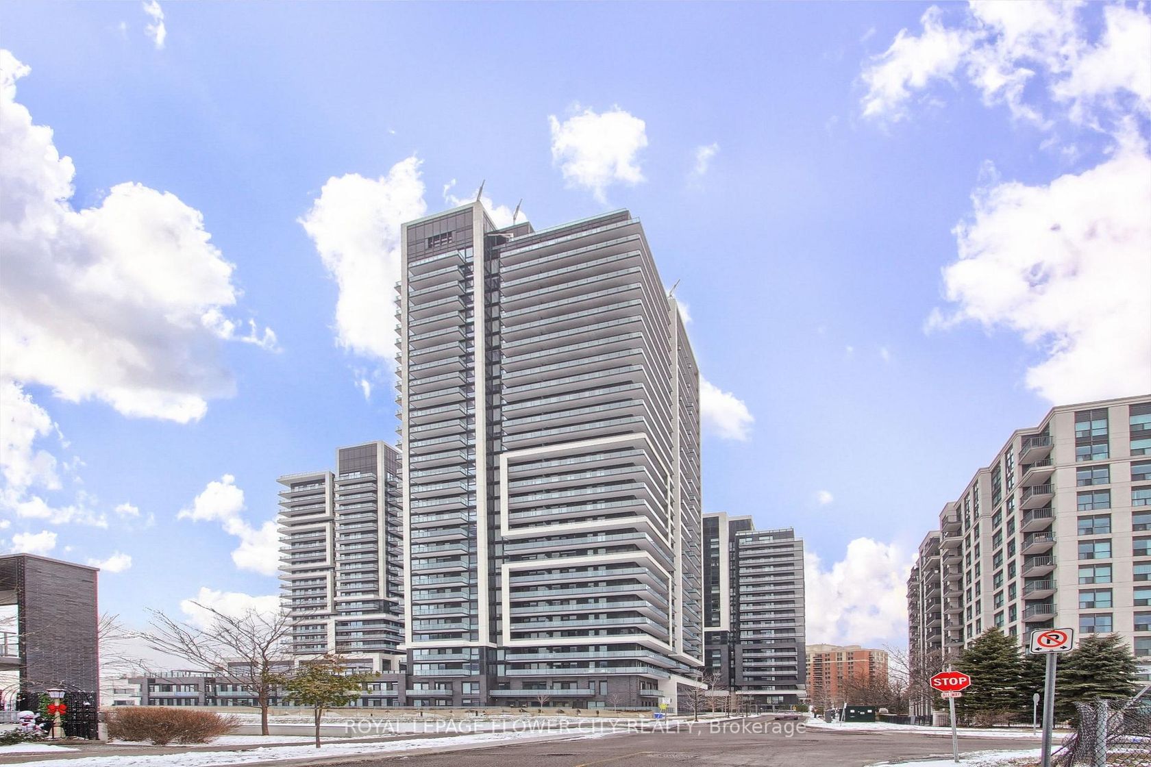 1502 - 105 Oneida Crescent, Langstaff, Richmond Hill 