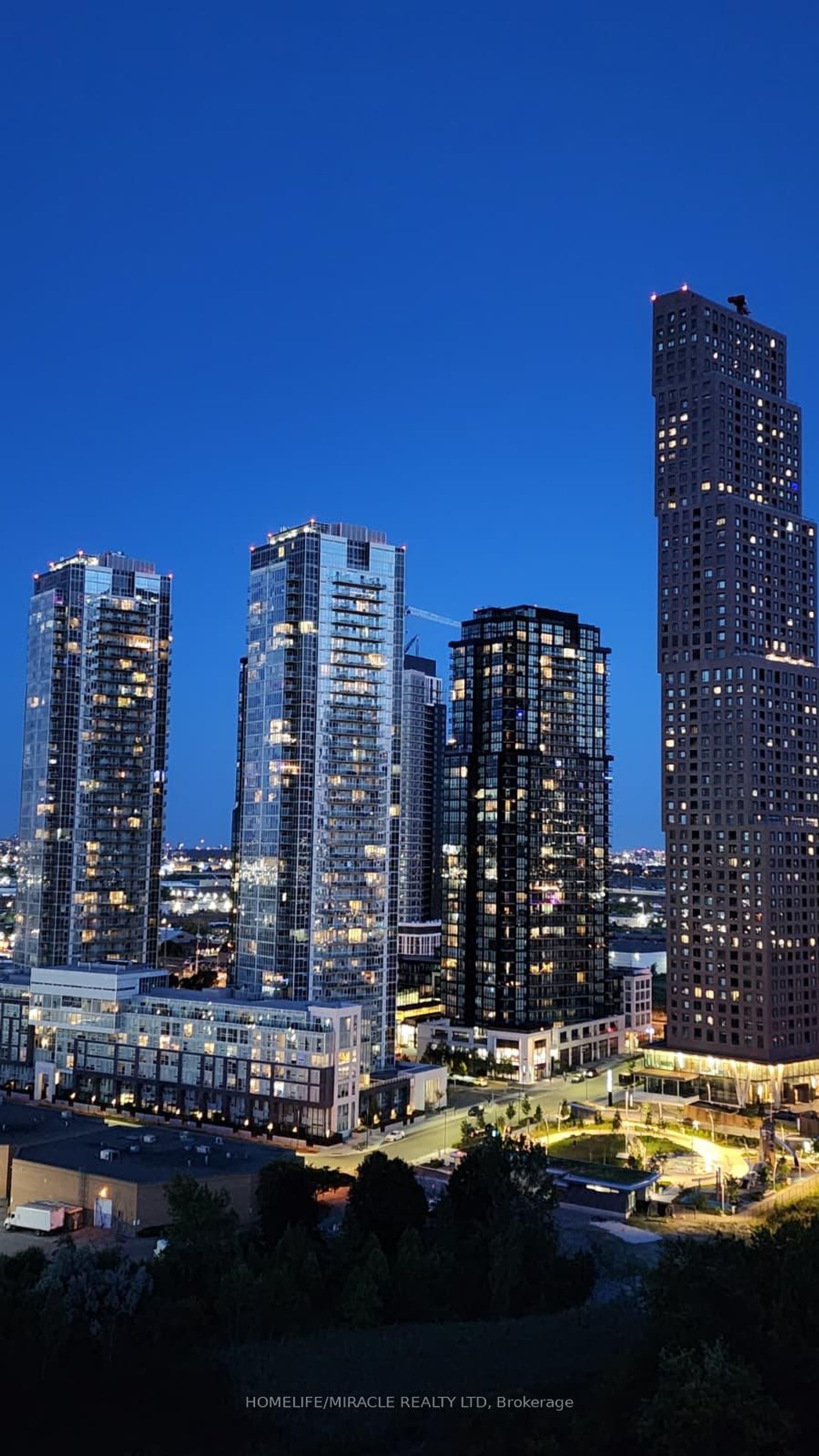 2004 - 7895 Jane Street, Concord, Vaughan 