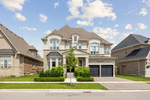 Photo 8 at 8 Larkin Avenue, Nobleton, King