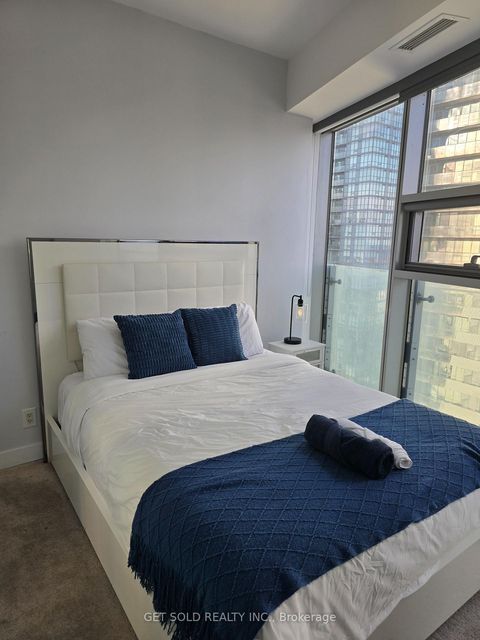 Photo 2 at 3803 - 14 York Street, Waterfront Communities C1, Toronto