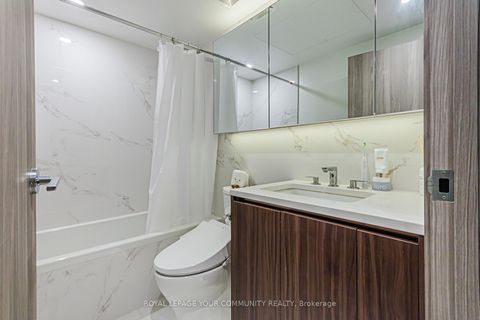 Photo 15 at 1801 - 27 McMahon Drive, Bayview Village, Toronto