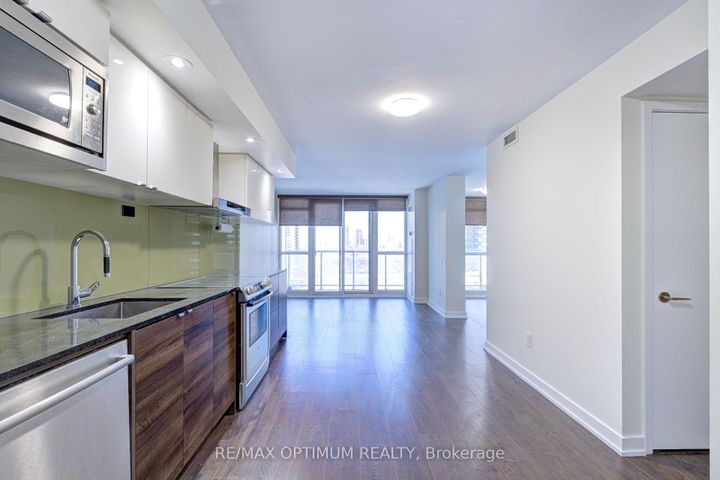 Photo 6 at 1817 - 121 Mcmahon Drive, Bayview Village, Toronto