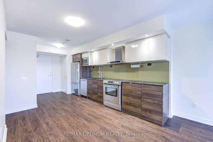 Photo 8 at 1817 - 121 Mcmahon Drive, Bayview Village, Toronto