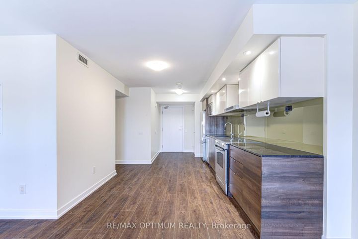 Photo 10 at 1817 - 121 Mcmahon Drive, Bayview Village, Toronto