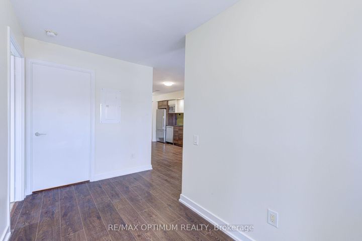Photo 14 at 1817 - 121 Mcmahon Drive, Bayview Village, Toronto