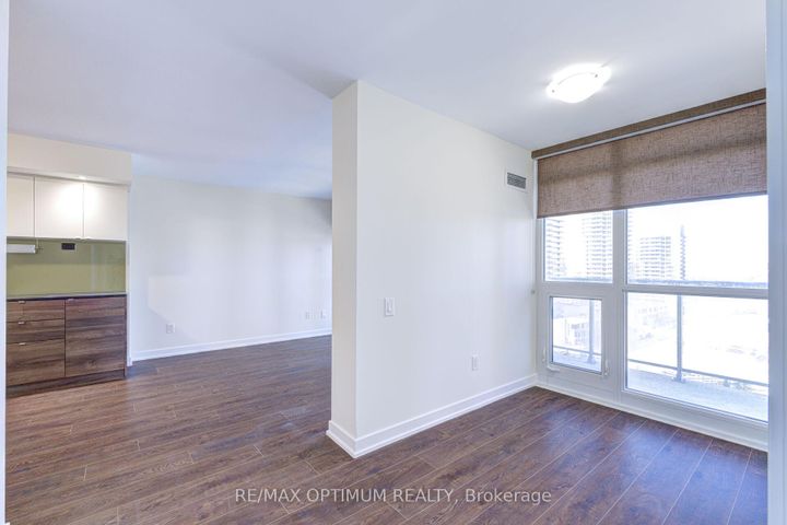 Photo 15 at 1817 - 121 Mcmahon Drive, Bayview Village, Toronto