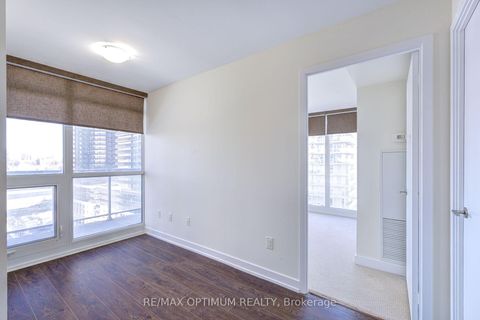 Photo 13 at 1817 - 121 Mcmahon Drive, Bayview Village, Toronto