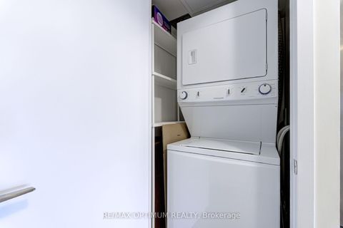 Photo 24 at 1817 - 121 Mcmahon Drive, Bayview Village, Toronto