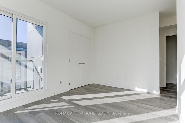 Photo 26 at 1240 - 10 David Eyer Road, Rural Richmond Hill, Richmond Hill