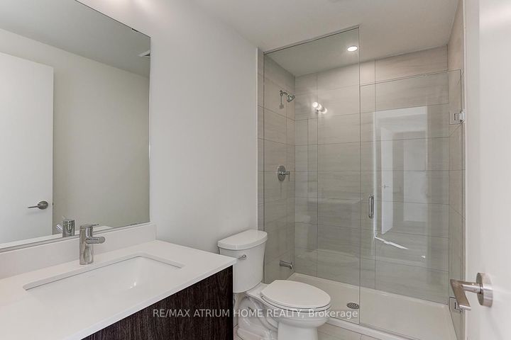 Photo 29 at 1240 - 10 David Eyer Road, Rural Richmond Hill, Richmond Hill