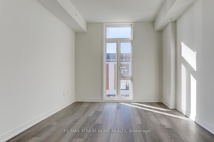 Photo 30 at 1240 - 10 David Eyer Road, Rural Richmond Hill, Richmond Hill