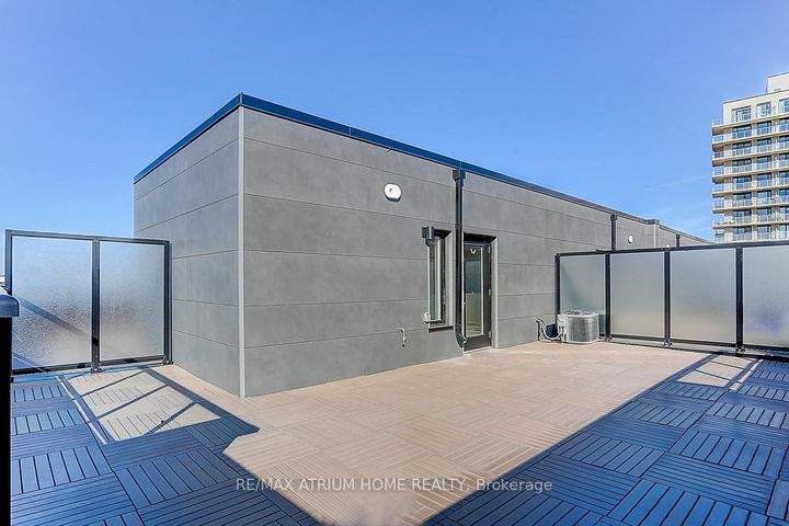 Photo 41 at 1240 - 10 David Eyer Road, Rural Richmond Hill, Richmond Hill