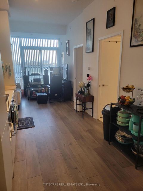 Photo 2 at 511 - 38 Honeycrisp Crescent, Vaughan Corporate Centre, Vaughan
