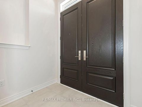 Photo 4 at 46 Gambetta Road, Vellore Village, Vaughan