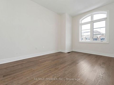 Photo 23 at 46 Gambetta Road, Vellore Village, Vaughan