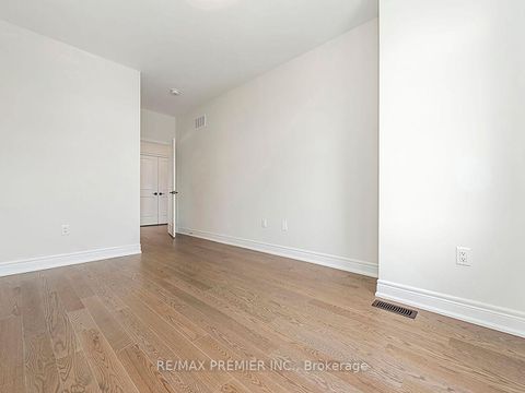 Photo 24 at 46 Gambetta Road, Vellore Village, Vaughan