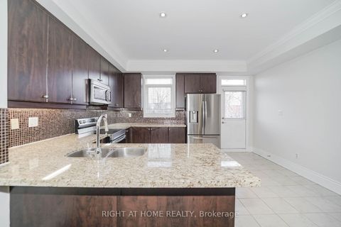 Photo 11 at 9 Streight Lane, City Centre West, Toronto