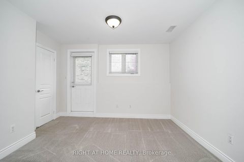 Photo 33 at 9 Streight Lane, City Centre West, Toronto