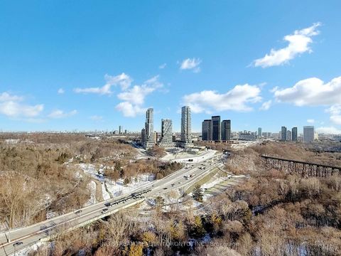 Photo 15 at 1718 - 160 Vanderhoof Avenue, Thorncliffe Park, Toronto