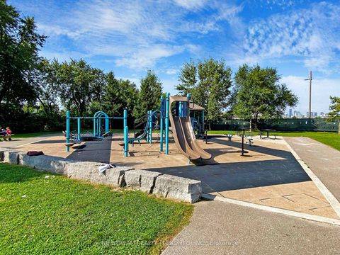 Photo 28 at 1718 - 160 Vanderhoof Avenue, Thorncliffe Park, Toronto
