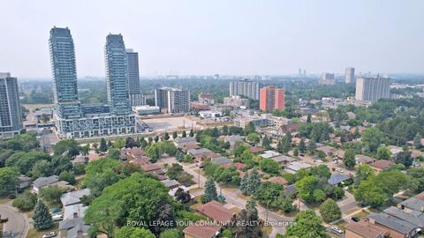 Photo 49 at 39 Silverview Drive, Newtonbrook East, Toronto