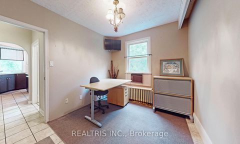 Photo 30 at 149 Worsley Street, City Centre, Barrie