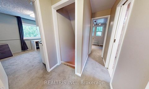 Photo 32 at 149 Worsley Street, City Centre, Barrie