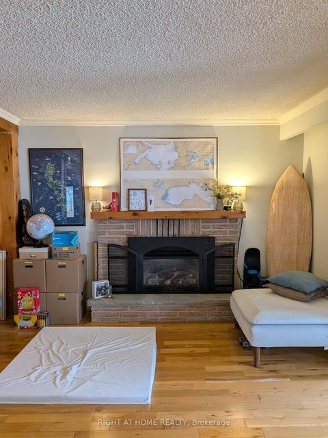 Photo 14 at 36 Shirlea Boulevard, Keswick South, Georgina