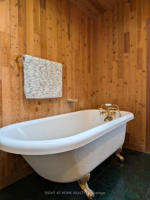 Photo 16 at 36 Shirlea Boulevard, Keswick South, Georgina