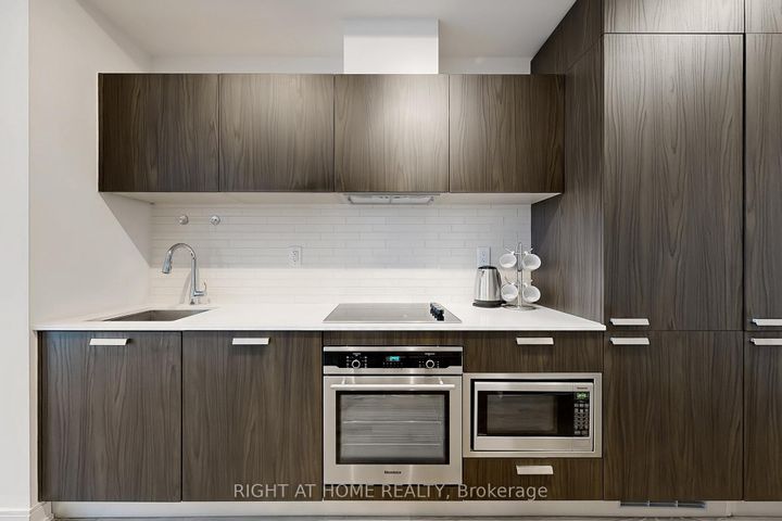 Photo 13 at 3906 - 50 Charles Street E, Yonge Corridor, Toronto