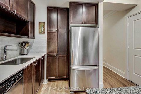 Photo 7 at 720 - 100 Harrison Garden Boulevard, Willowdale East, Toronto
