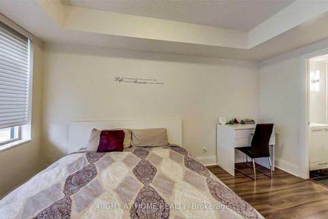 Photo 9 at 720 - 100 Harrison Garden Boulevard, Willowdale East, Toronto
