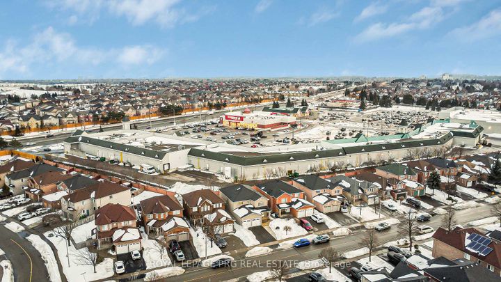 Photo 2 at 226 Mountainberry Road, Wellington, Brampton