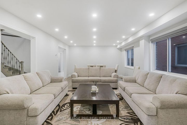 Photo 8 at 226 Mountainberry Road, Wellington, Brampton