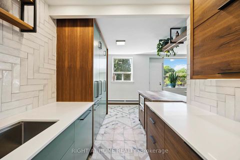 Photo 15 at 103 - 57 Neptune Drive, Lawrence, Toronto