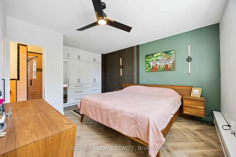 Photo 17 at 103 - 57 Neptune Drive, Lawrence, Toronto